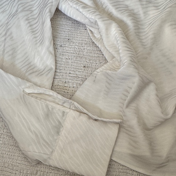 White House Black Market Cream Draped Blouse - Picture 3 of 4